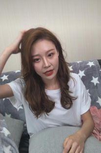 17c吃瓜黑料蘑菇视频美女,揭秘美女生蘑菇视频背后的黑料风云